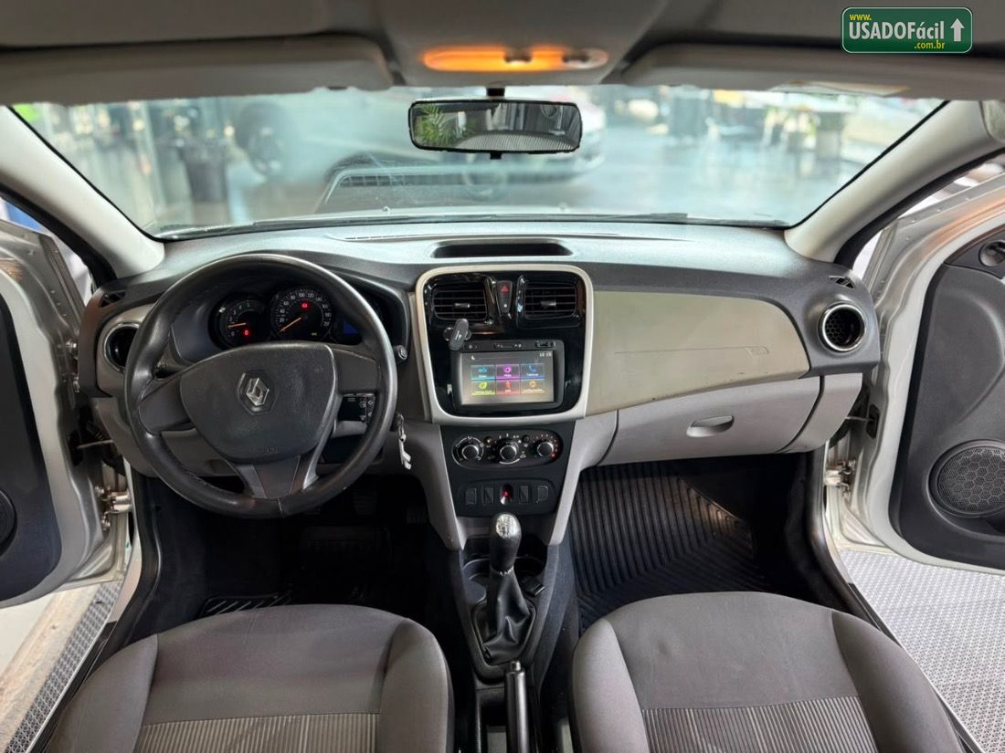 Renault Logan Expression 1.0 Hi-Flex 2015/2016 — foto 6 de 12