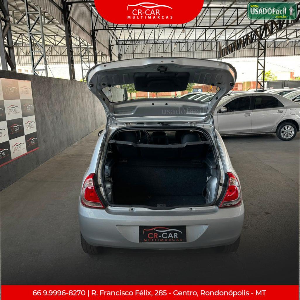 RENAULT Clio Authentique 1.0 2014/2015 — foto 15 de 15