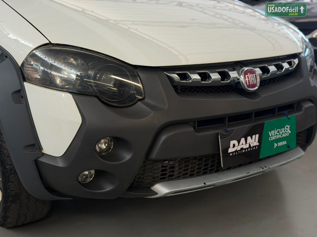 Fiat Strada Adventure CE 1.8 Flex 2015/2015 — foto 4 de 13