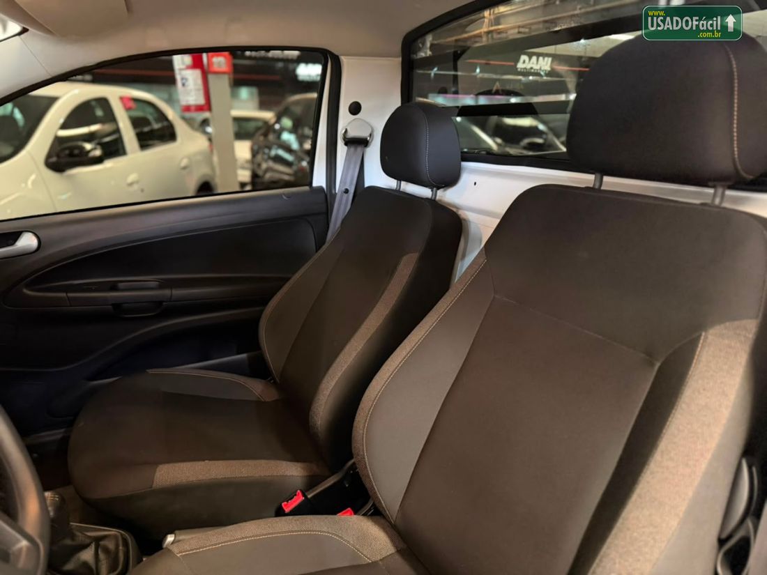Volkswagen Saveiro Robust 1.6 Total Flex 2024/2025 — foto 8 de 12