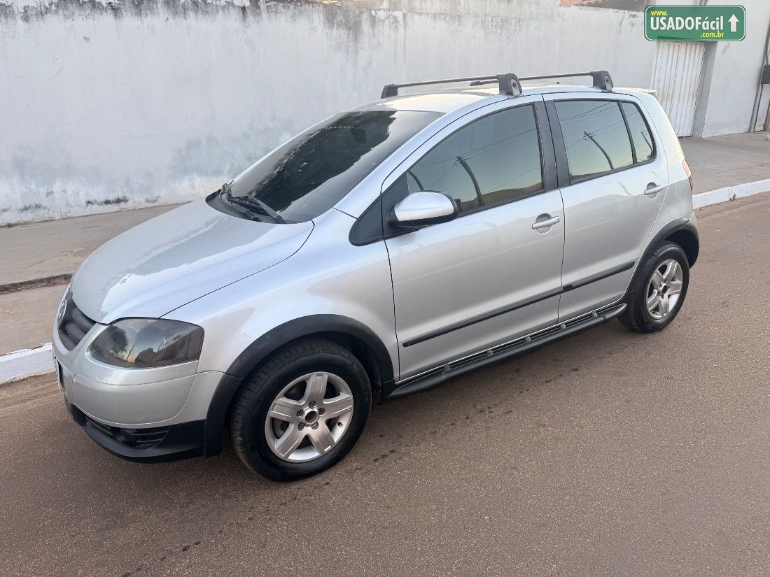 Volkswagen Fox 1.0 Mi Total Flex 5P 2009/2010 — foto 2 de 8