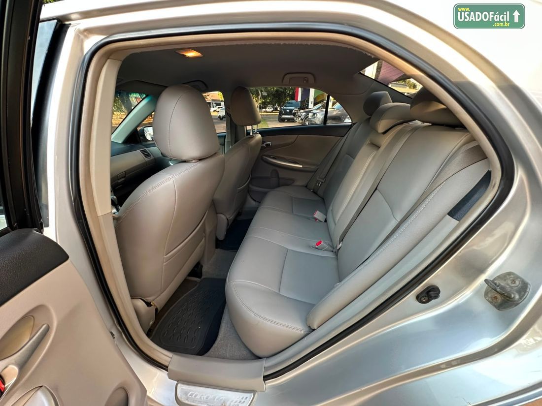 Toyota Corolla XEI 2.0 Automático Flex 2013/2014 — foto 10 de 17