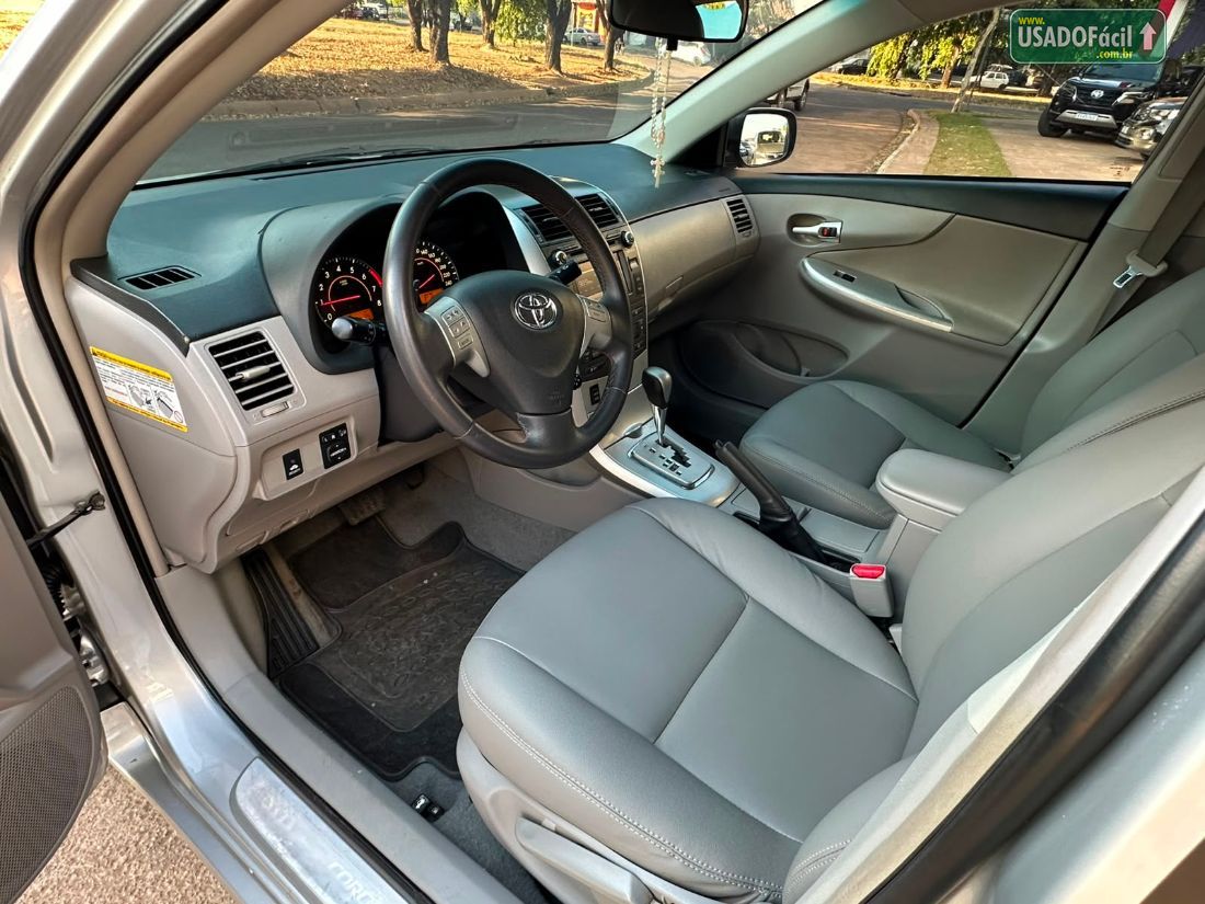 Toyota Corolla XEI 2.0 Automático Flex 2013/2014 — foto 6 de 17
