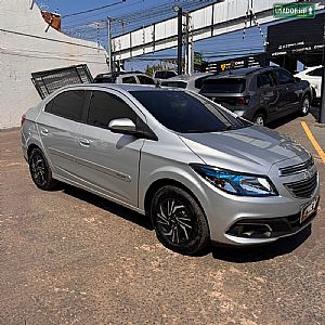Prisma Sedan Lt 1.0 Flexpower 2013/2014 em Cuiabá - MT