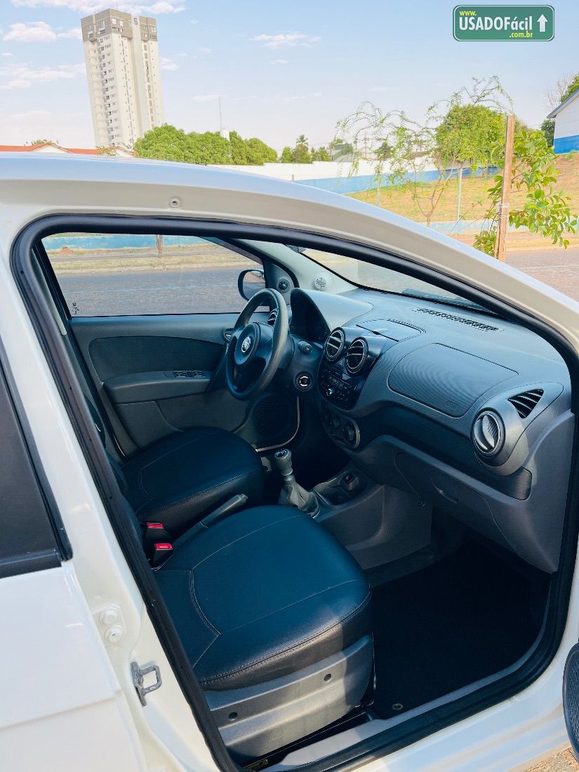FIAT Palio Attractive 1.4 EVO Fire Flex 5P 2013/2014 — foto 10 de 11