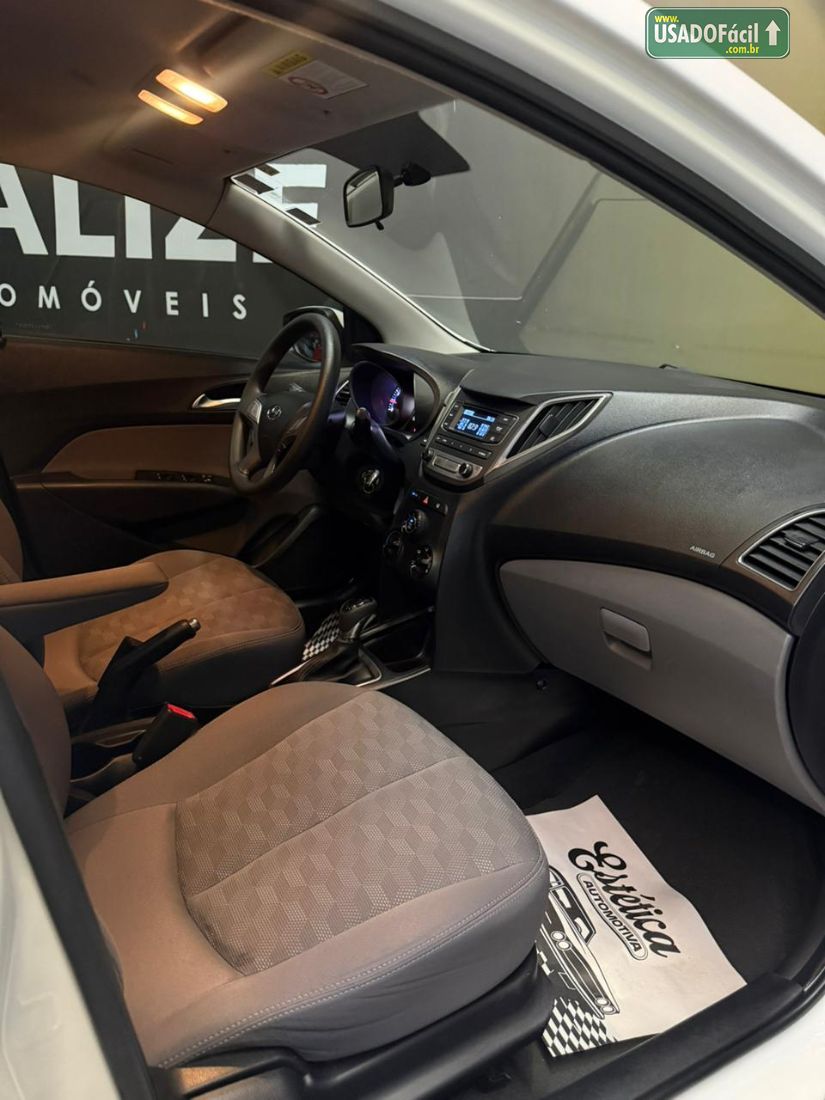 Hyundai HB20S Sedan Comfort Plus 1.6 Automático Flex 2016/2016 — foto 10 de 10