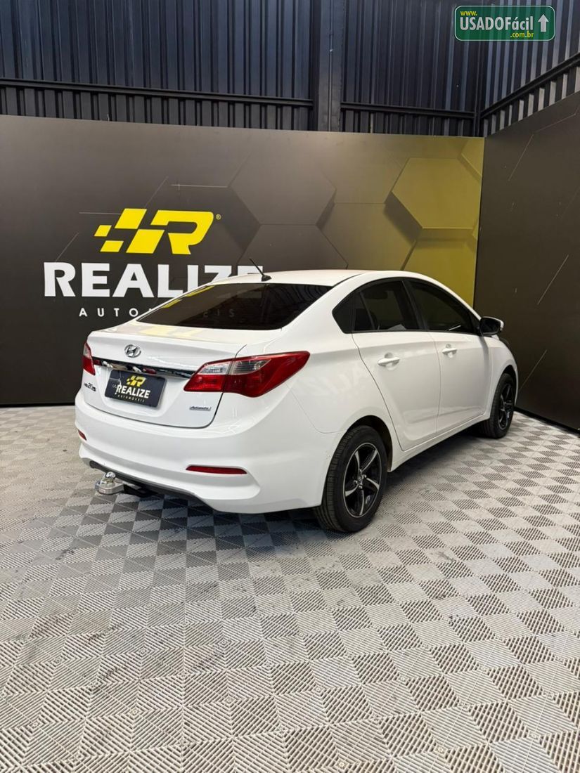 Hyundai HB20S Sedan Comfort Plus 1.6 Automático Flex 2016/2016 — foto 4 de 10