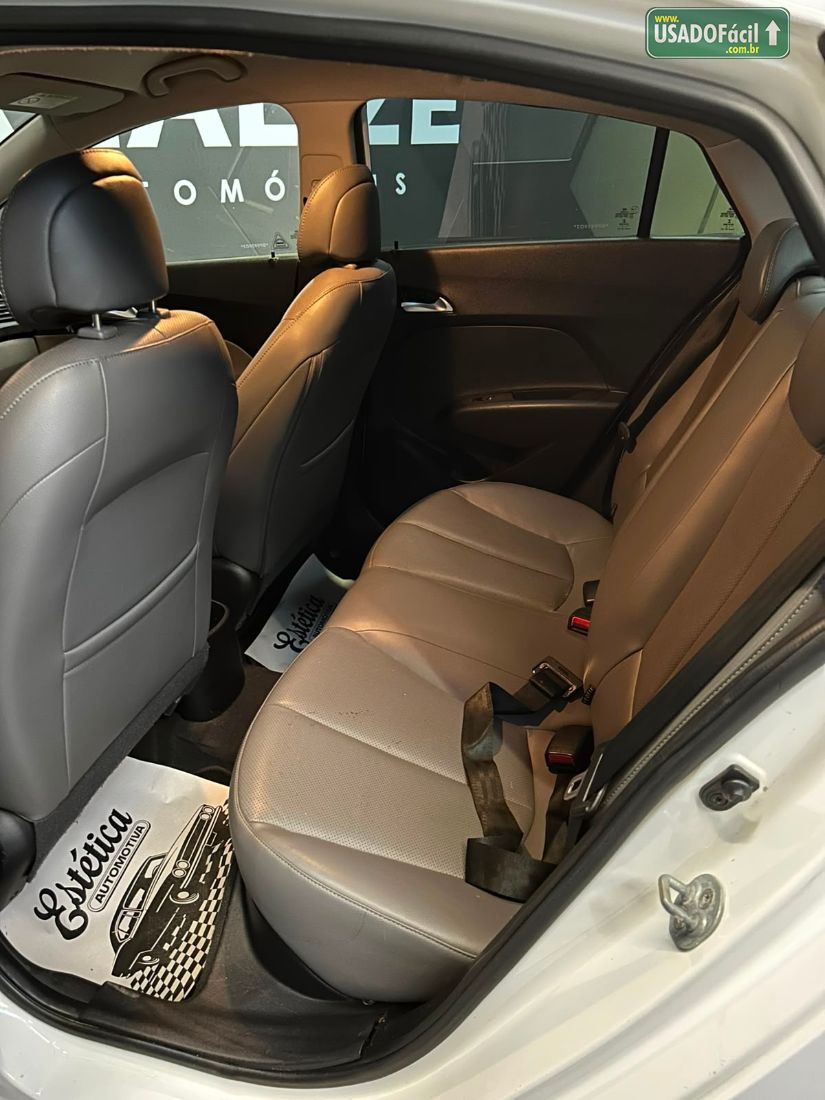 Hyundai HB20S Sedan Premium 1.6 Automático Flex 2016/2016 — foto 7 de 9