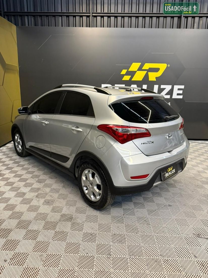 Hyundai HB20X Hatch Style 1.6 Automático Flex 2015/2015 — foto 5 de 10