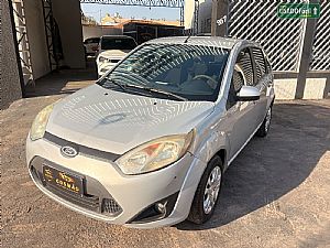 Fiesta Hatch Class 1.6 5p Flex 2013/2013 em Cuiabá - MT
