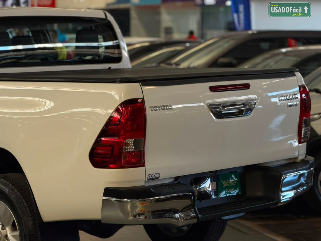 Toyota Hilux SRV CD 2.7 4X2 Automático Flex 2017/2017 — foto 15 de 17
