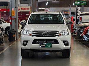 Hilux Srv Cd 2.7 4x2 Automático Flex 2017/2017 em Várzea Grande - MT