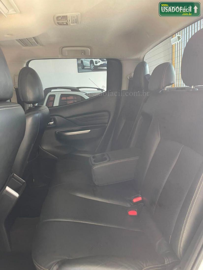 MITSUBISHI L200 Triton Sport HPE CD 2.4 4x4 Automático Diesel 2021/2022 — foto 16 de 23