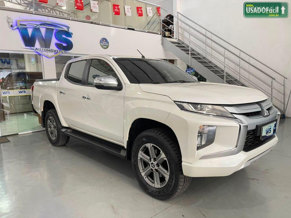 MITSUBISHI L200 Triton Sport HPE CD 2.4 4x4 Automático Diesel 2021/2022 — foto 3 de 23