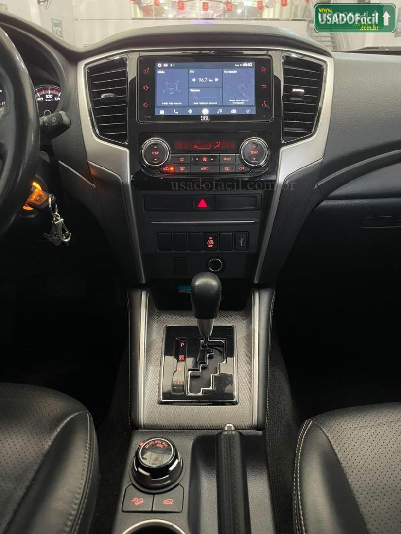 MITSUBISHI L200 Triton Sport HPE CD 2.4 4x4 Automático Diesel 2021/2022 — foto 12 de 23