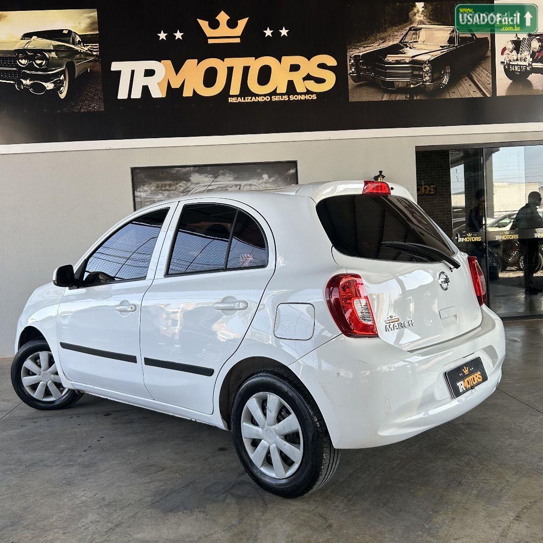NISSAN March S 1.6 FlexStart 5P 2016/2017 — foto 3 de 10
