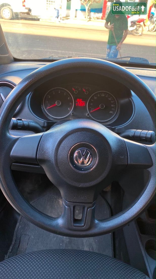 Volkswagen Saveiro Trendline 1.6 Total Flex 2014/2015 — foto 6 de 8
