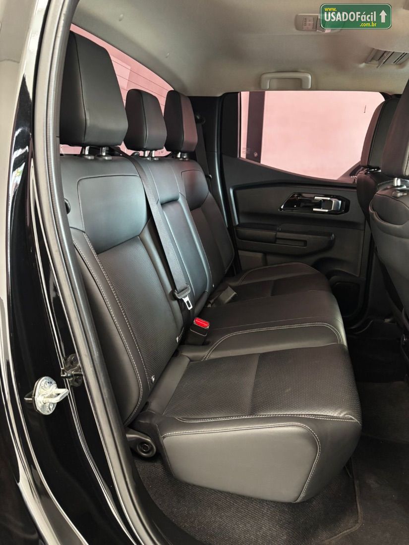 MITSUBISHI Triton HPE-S CD 2.4 4x4 Turbo Automático Diesel 2026/2026 — foto 21 de 23