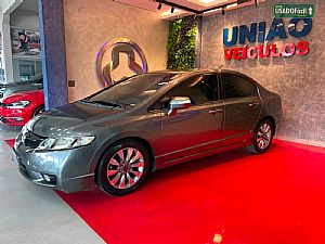 Civic Sedan Lxl Se 1.8 Automático Flex 2010/2011 em Campo Verde - MT