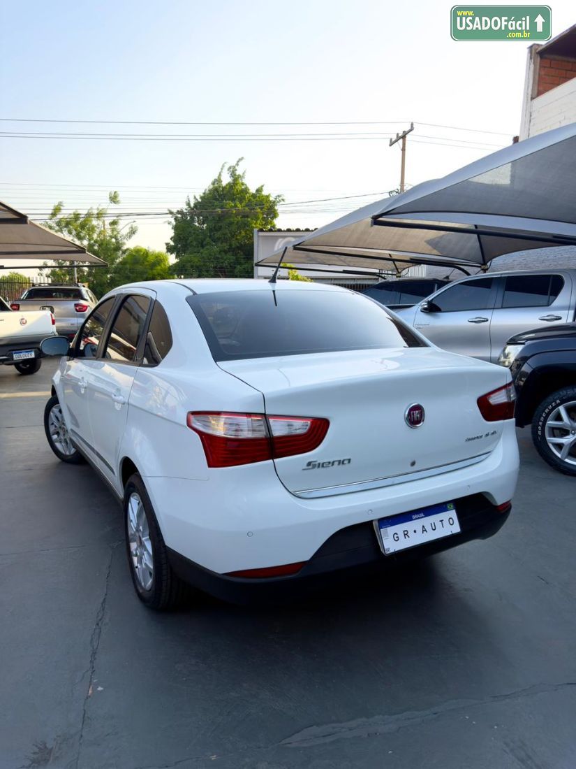 Fiat Grand Siena Essence Dualogic 1.6 Flex 2013/2014 — foto 7 de 12