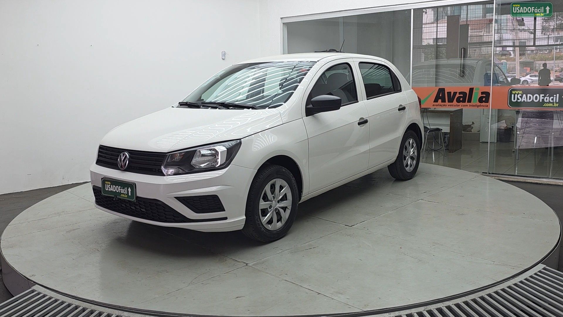 VOLKSWAGEN Gol 1.0 4P Flex