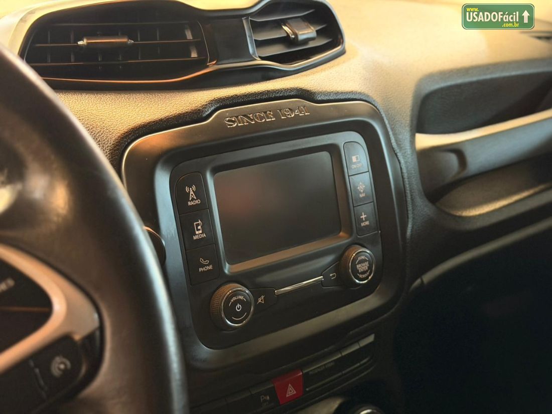 Jeep Renegade Longitude 1.8 4x2 Automático Flex 2015/2016 — foto 10 de 19
