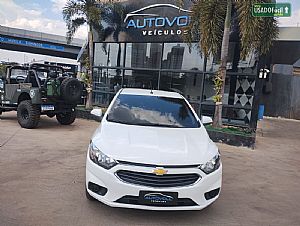 Prisma Sedan Lt 1.4 8v Flexpower 2019/2019 em Cuiabá - MT