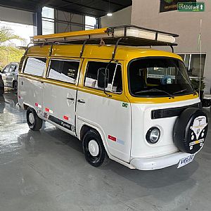 Kombi Standard Luxo 1997/1998 em Cuiabá - MT