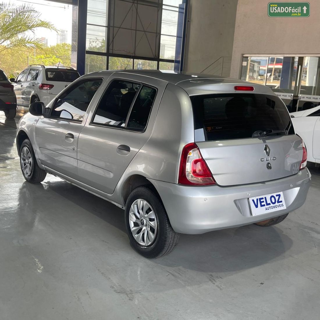 RENAULT Clio Expression 1.0 5P 2015/2015 — foto 3 de 9