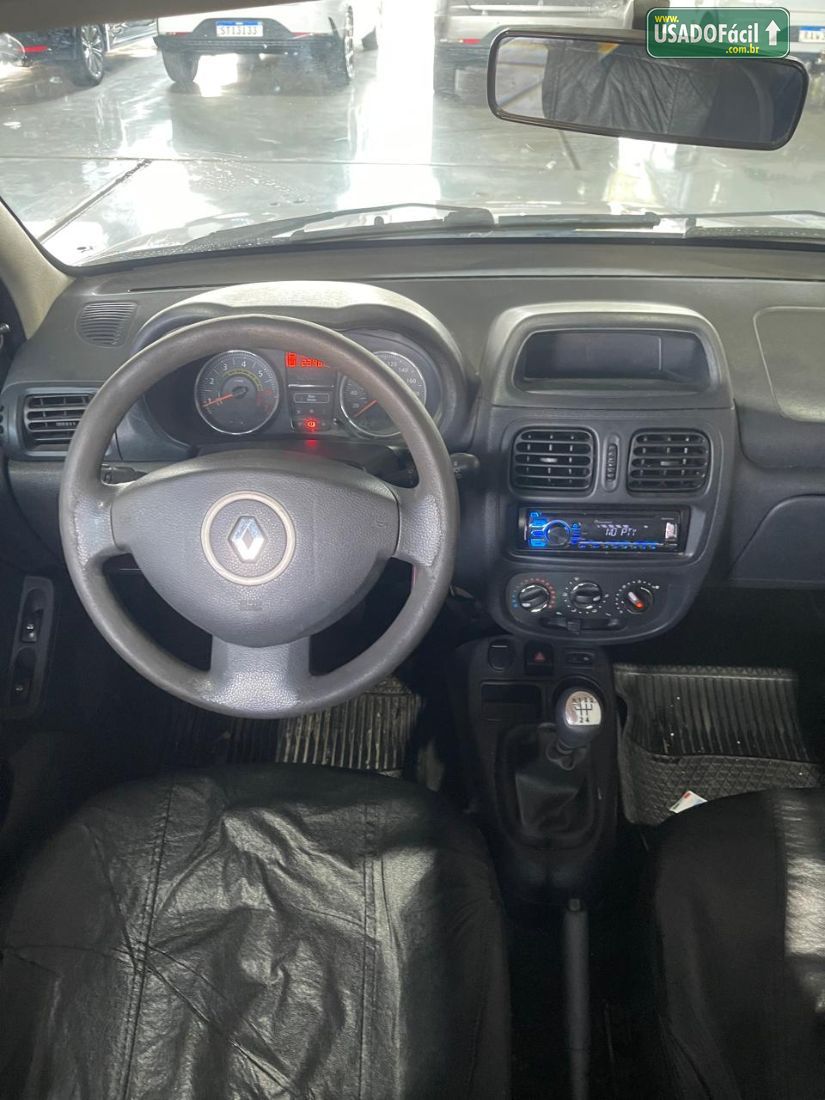 RENAULT Clio Expression 1.0 5P 2015/2015 — foto 9 de 9