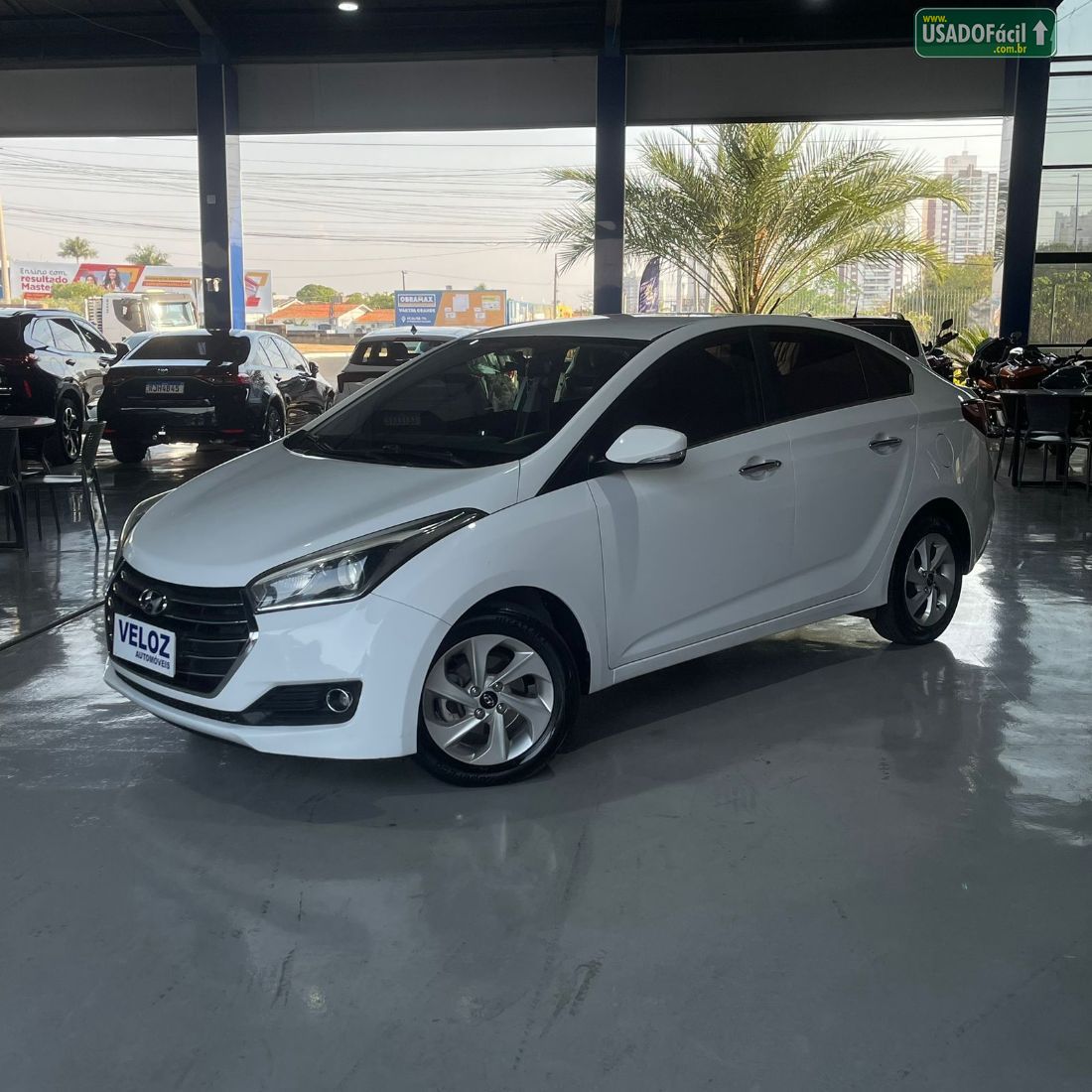 Hyundai HB20S Sedan Premium 1.6 Automático Flex 2016/2017 — foto 3 de 10