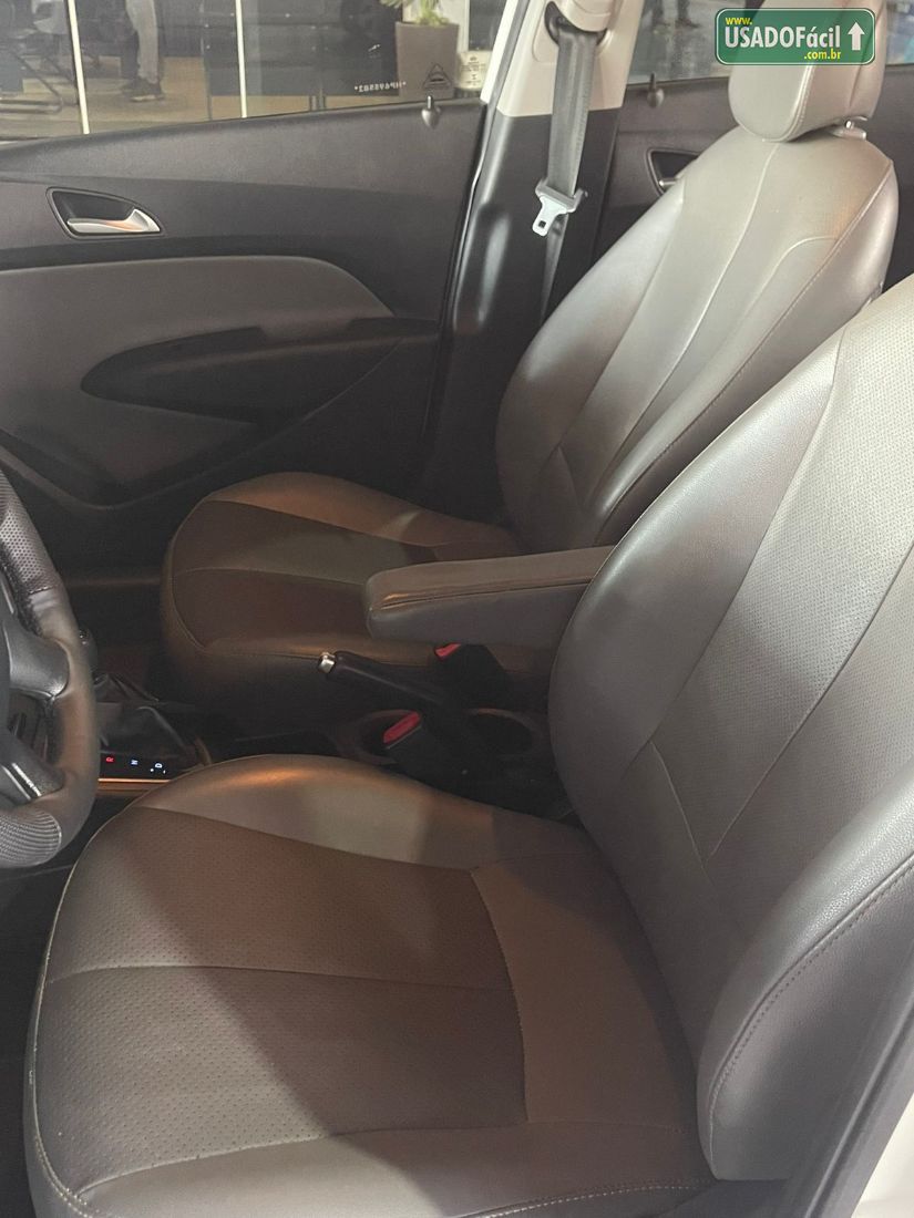 Hyundai HB20S Sedan Premium 1.6 Automático Flex 2016/2017 — foto 8 de 10