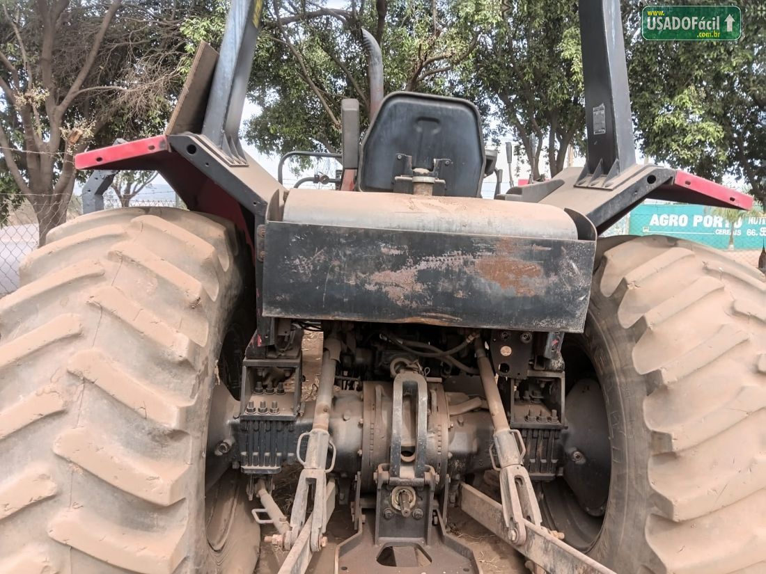 MASSEY FERGUSON trator 4x4 massey 650 2008/2008 — foto 2 de 2