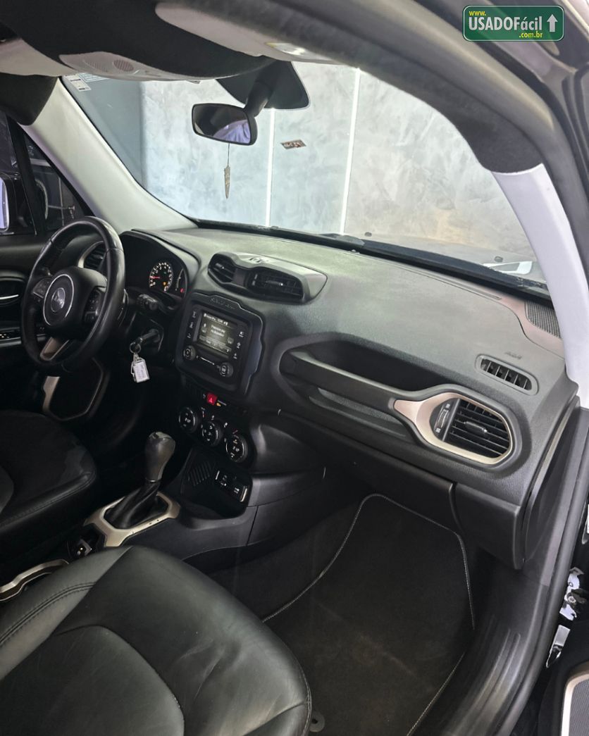 Jeep Renegade Longitude 1.8 4x2 Automático Flex 2015/2016 — foto 14 de 15