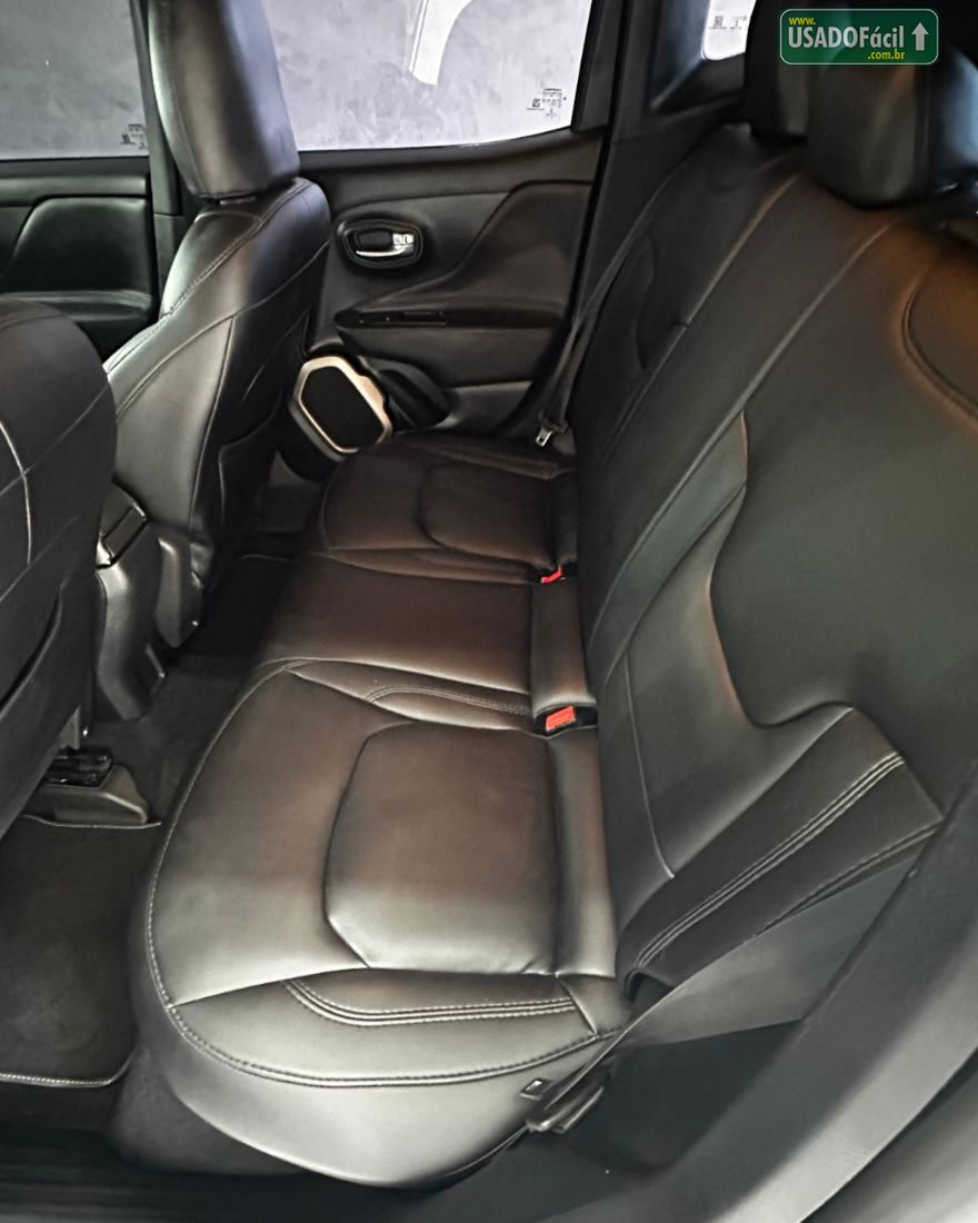Jeep Renegade Longitude 1.8 4x2 Automático Flex 2015/2016 — foto 6 de 15