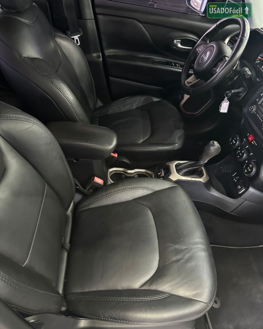 Jeep Renegade Longitude 1.8 4x2 Automático Flex 2015/2016 — foto 9 de 15