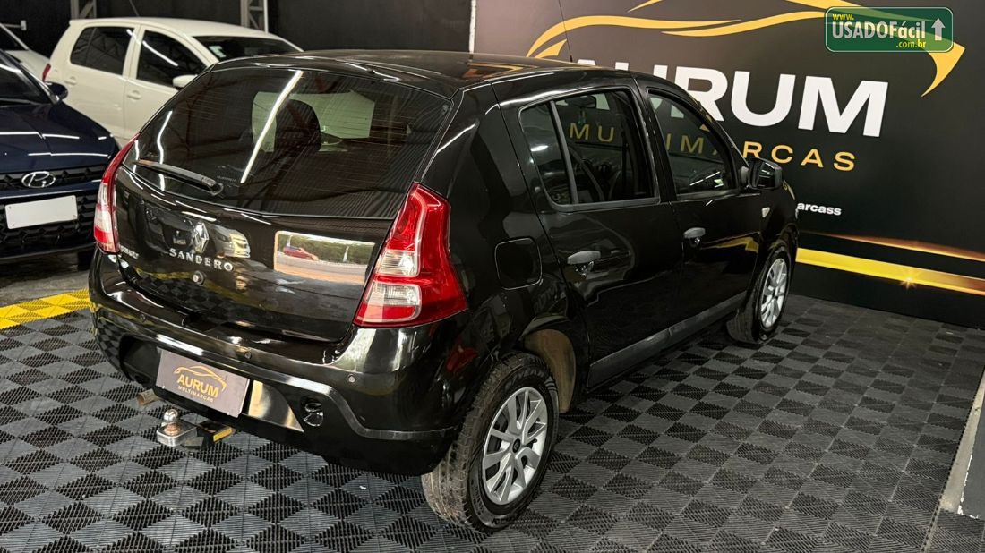 Renault Sandero Expression 1.0 Hi-Flex 5P 2013/2013 — foto 4 de 9