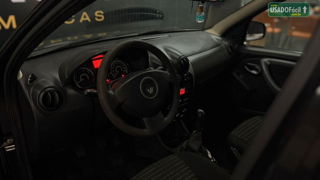 Renault Sandero Expression 1.0 Hi-Flex 5P 2013/2013 — foto 7 de 9