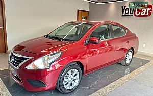 Versa Sv 1.6 Automático Flexstart 2017/2018 em Várzea Grande - MT