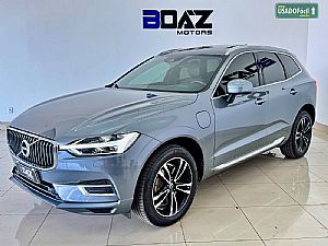 Volvo Xc 60 T-8 Momentum 2.0 Híbrido 2020/2021 em Cuiabá - MT