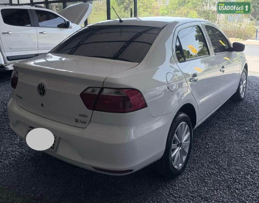 Volkswagen Voyage Trendline 1.6 Total Flex 2015/2016 — foto 2 de 12