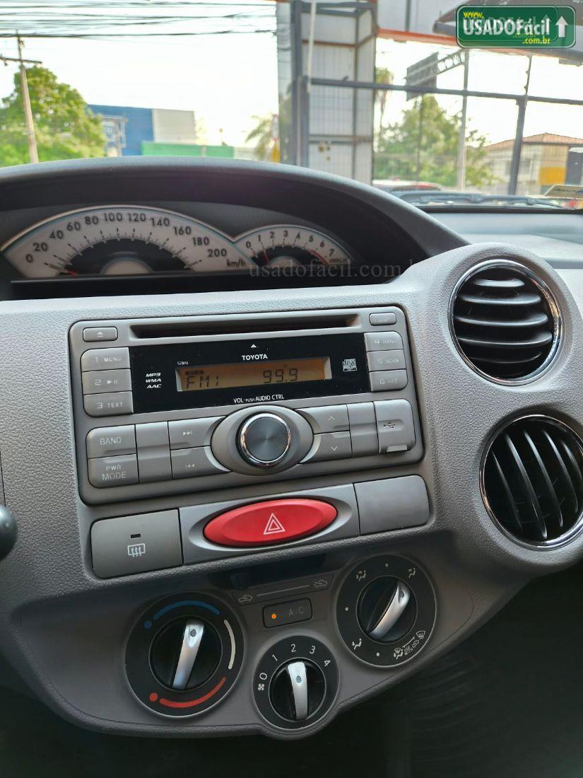 TOYOTA Etios Hatch XLS 1.5 Mecânico Flex 2012/2013 — foto 10 de 12