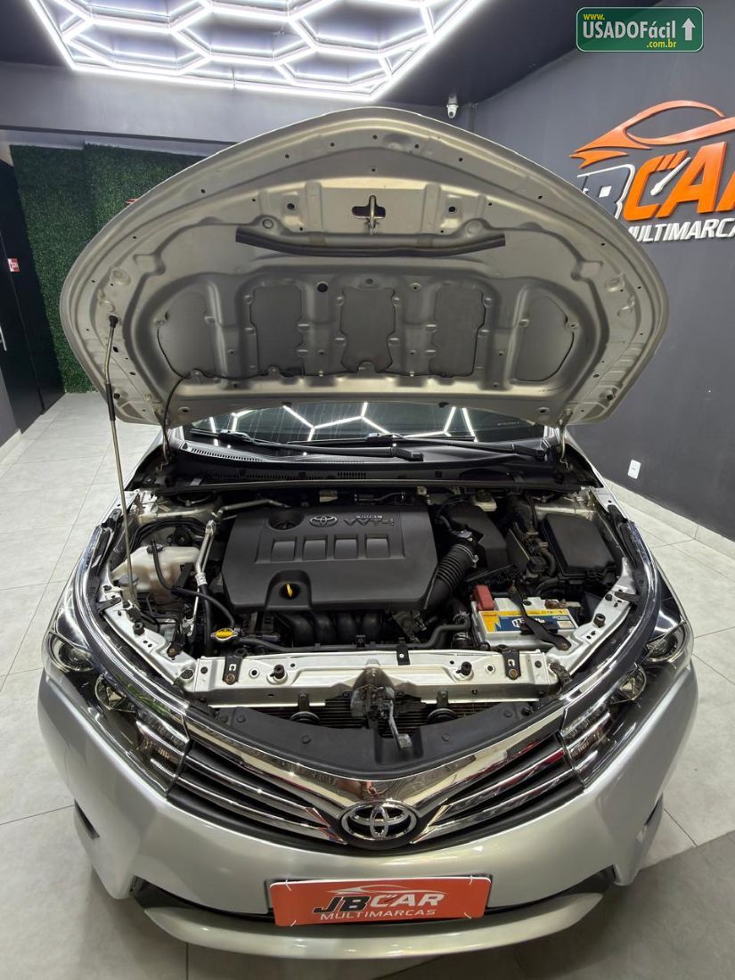 Toyota Corolla Altis Premium 2.0 Automático Flex 2014/2015 — foto 5 de 10