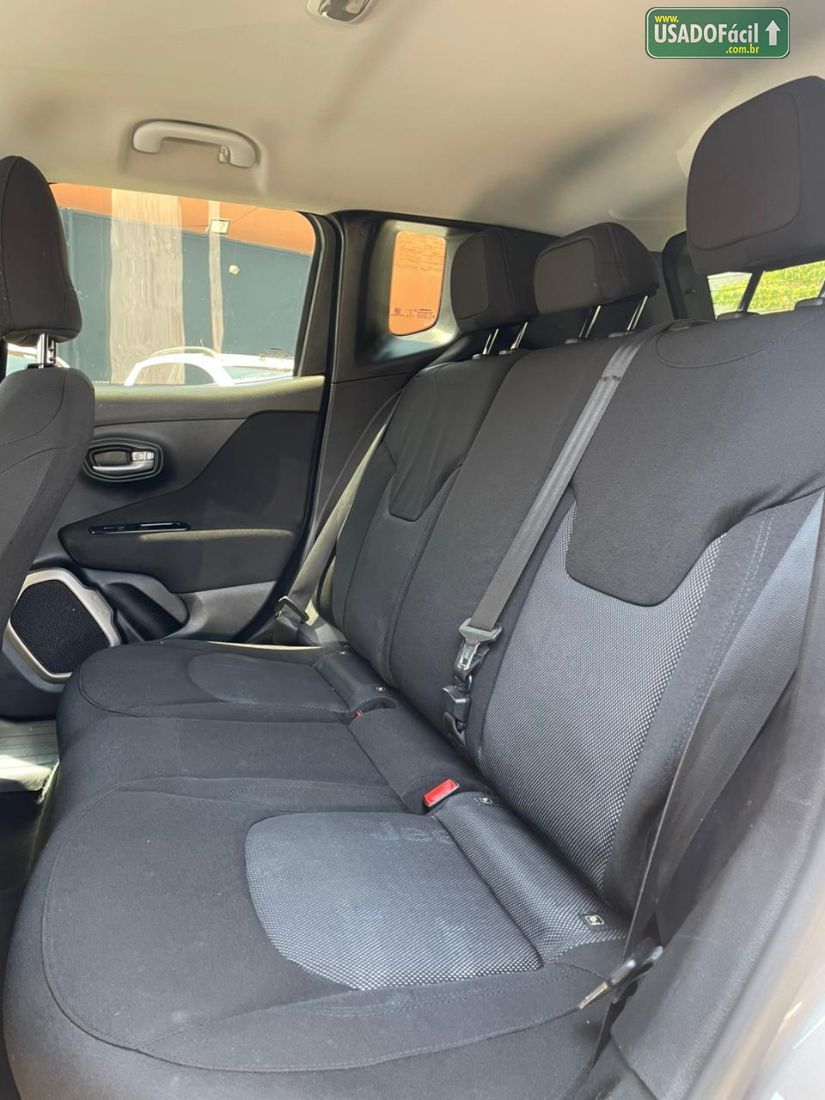 Jeep Renegade Sport 1.8 4x2 Mecânico Flex 2016/2016 — foto 12 de 13