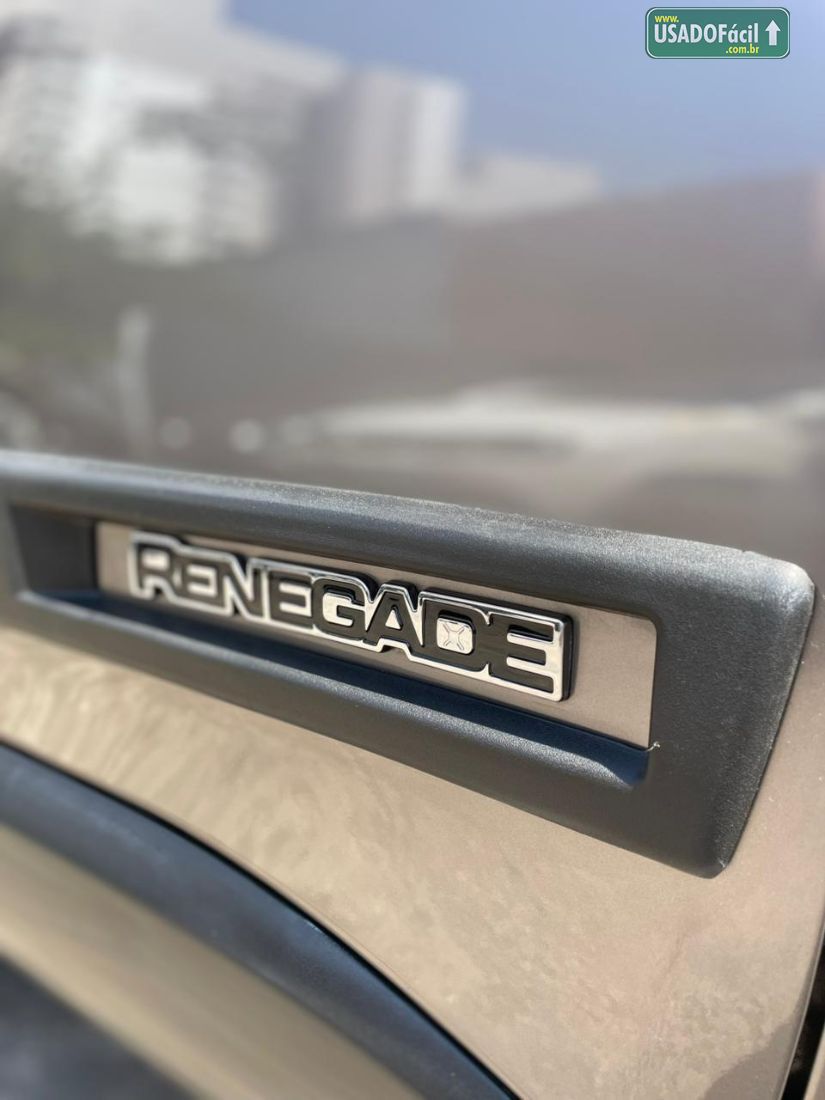 Jeep Renegade Sport 1.8 4x2 Mecânico Flex 2016/2016 — foto 4 de 13