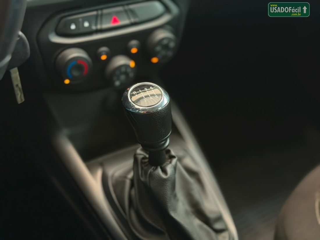 CHEVROLET/GM Onix Joy Hatch 1.0 Mecânico Flex 2019/2019 — foto 13 de 18