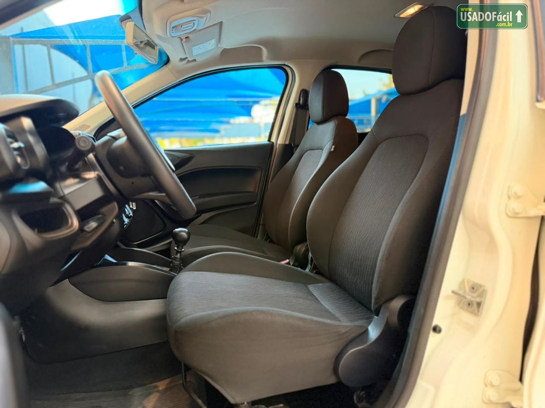Fiat Cronos 1.3 Mecânico Flex 2021/2022 — foto 12 de 15