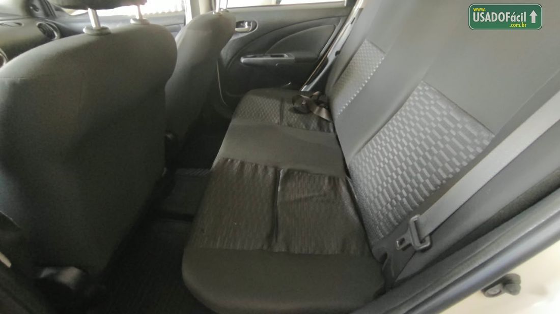 Toyota Etios Sedan XS 1.5 Mecânico Flex 2013/2014 — foto 14 de 18
