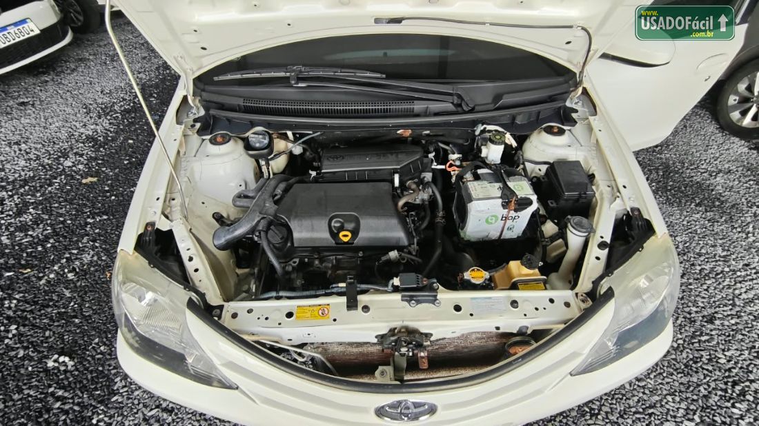 Toyota Etios Sedan XS 1.5 Mecânico Flex 2013/2014 — foto 16 de 18