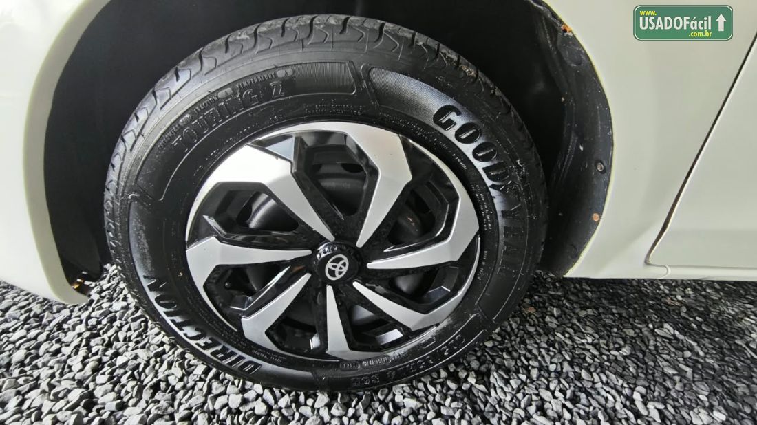 Toyota Etios Sedan XS 1.5 Mecânico Flex 2013/2014 — foto 17 de 18